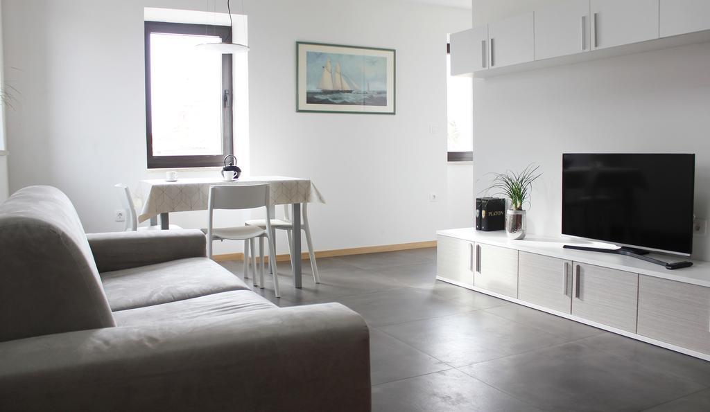 Loft And Palma Apartments Koper Exterior photo
